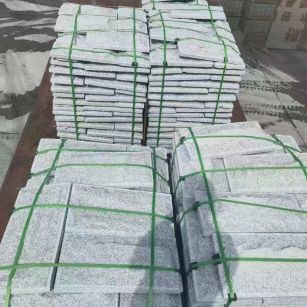 揭阳 芝麻白蘑菇石装车出货