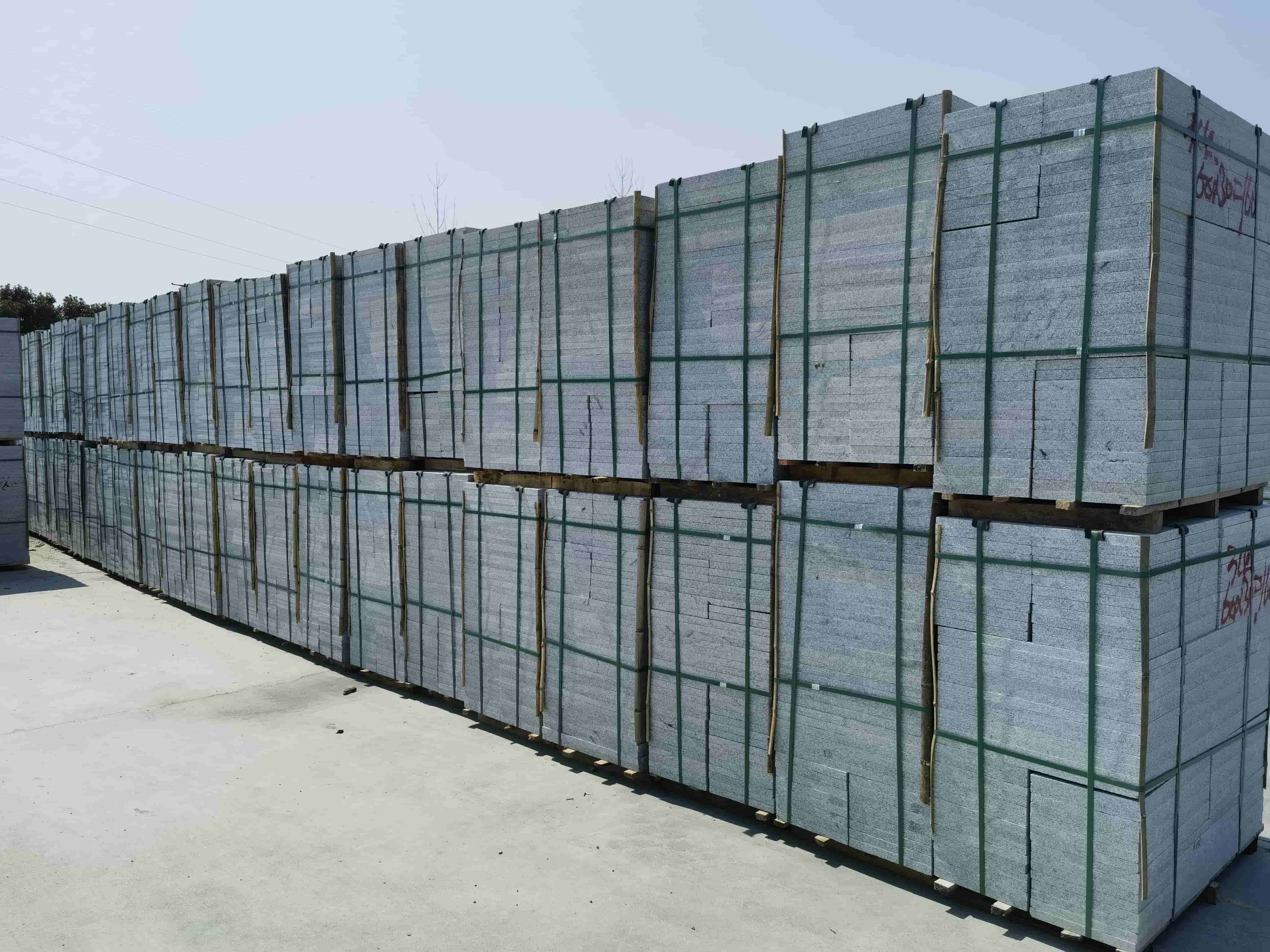 揭阳芝麻白火烧300*600处理价：3公分23元，5公分28元