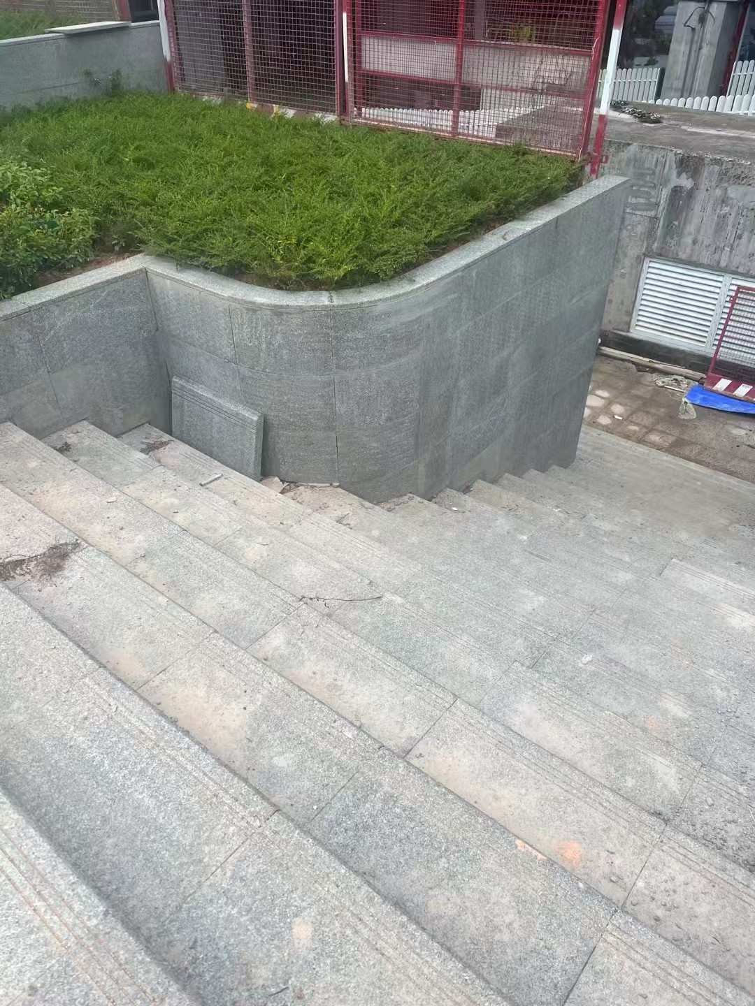 揭阳 芝麻黑火烧面铺装案例