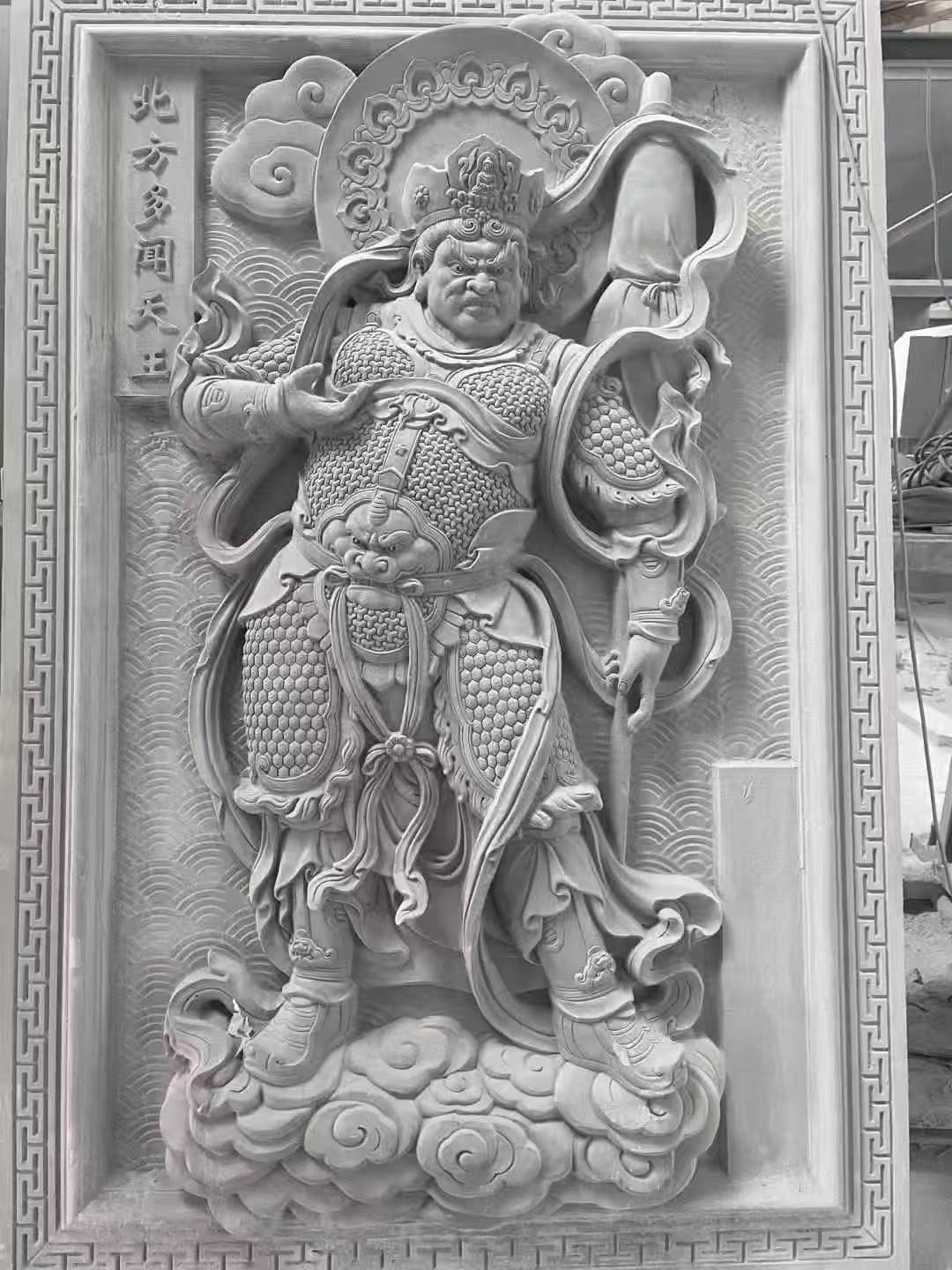 揭阳 芝麻灰花岗岩人物雕刻——多闻天王
