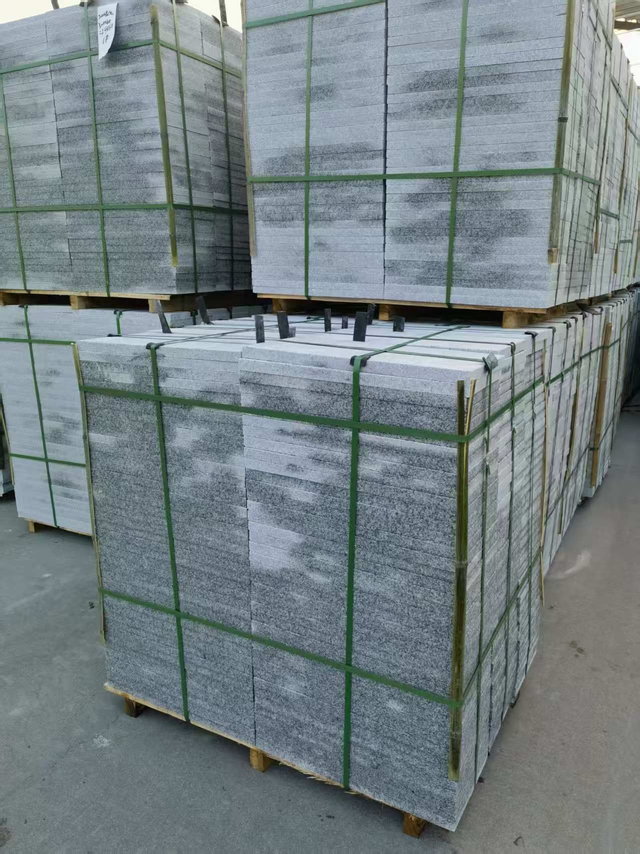 揭阳 芝麻白地铺石材